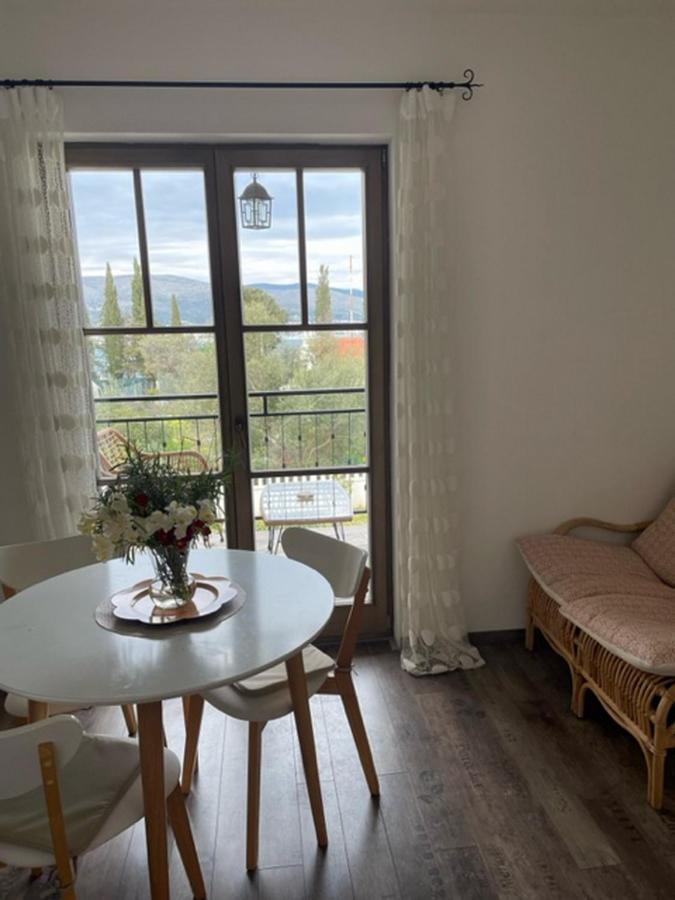 Apartments Villa Kameja Donji Okrug  Dış mekan fotoğraf